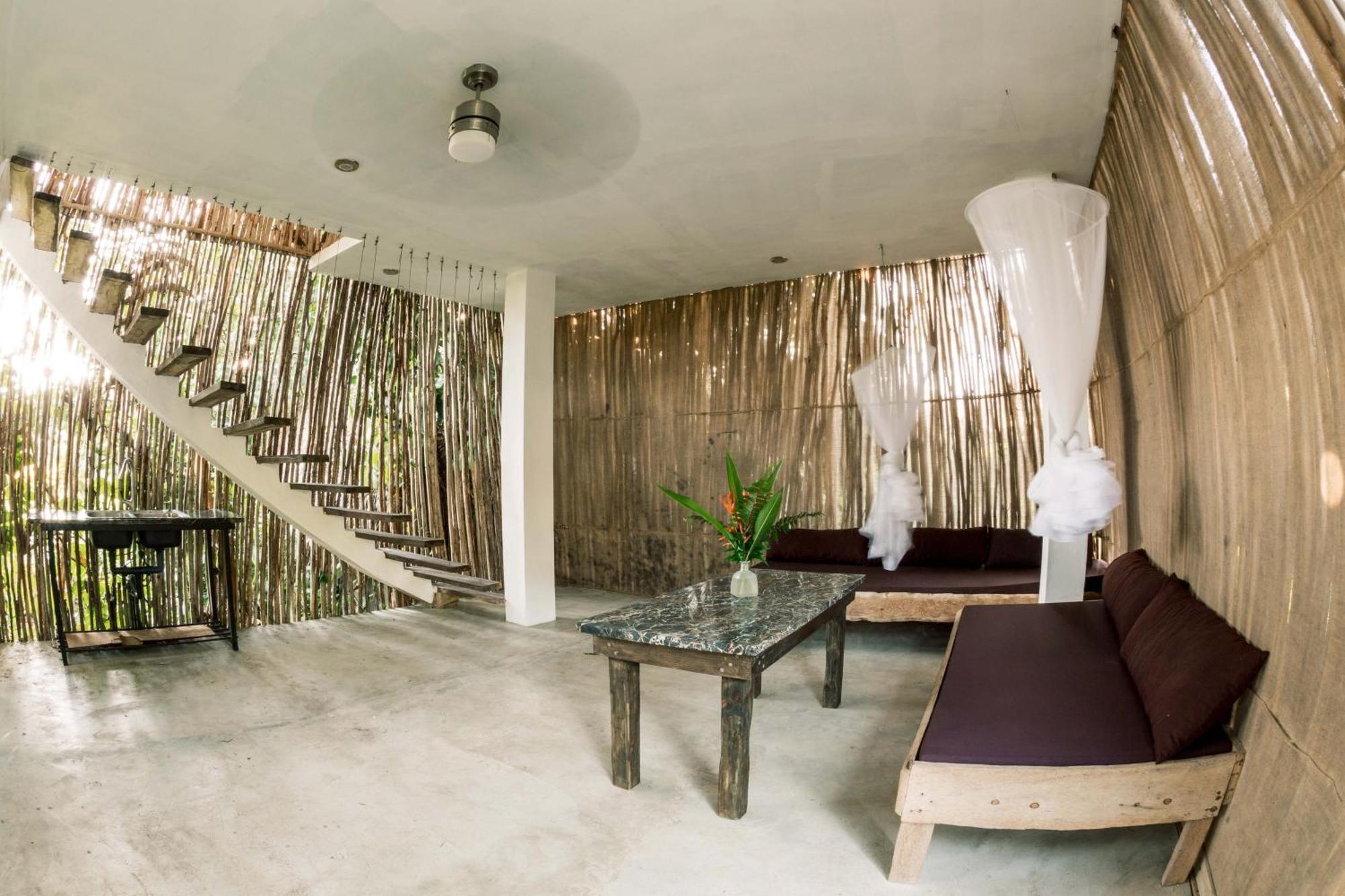 Ganesh Hostel & Shivas Bungalows El Valle Esterno foto